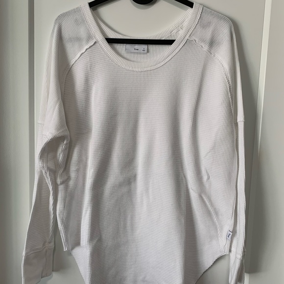 TNA sweatshirt - Picture 4 of 5